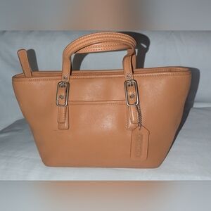 Vintage Coach Legacy Mini Hamptons Market Tan Leather Tote Y2K. 9846